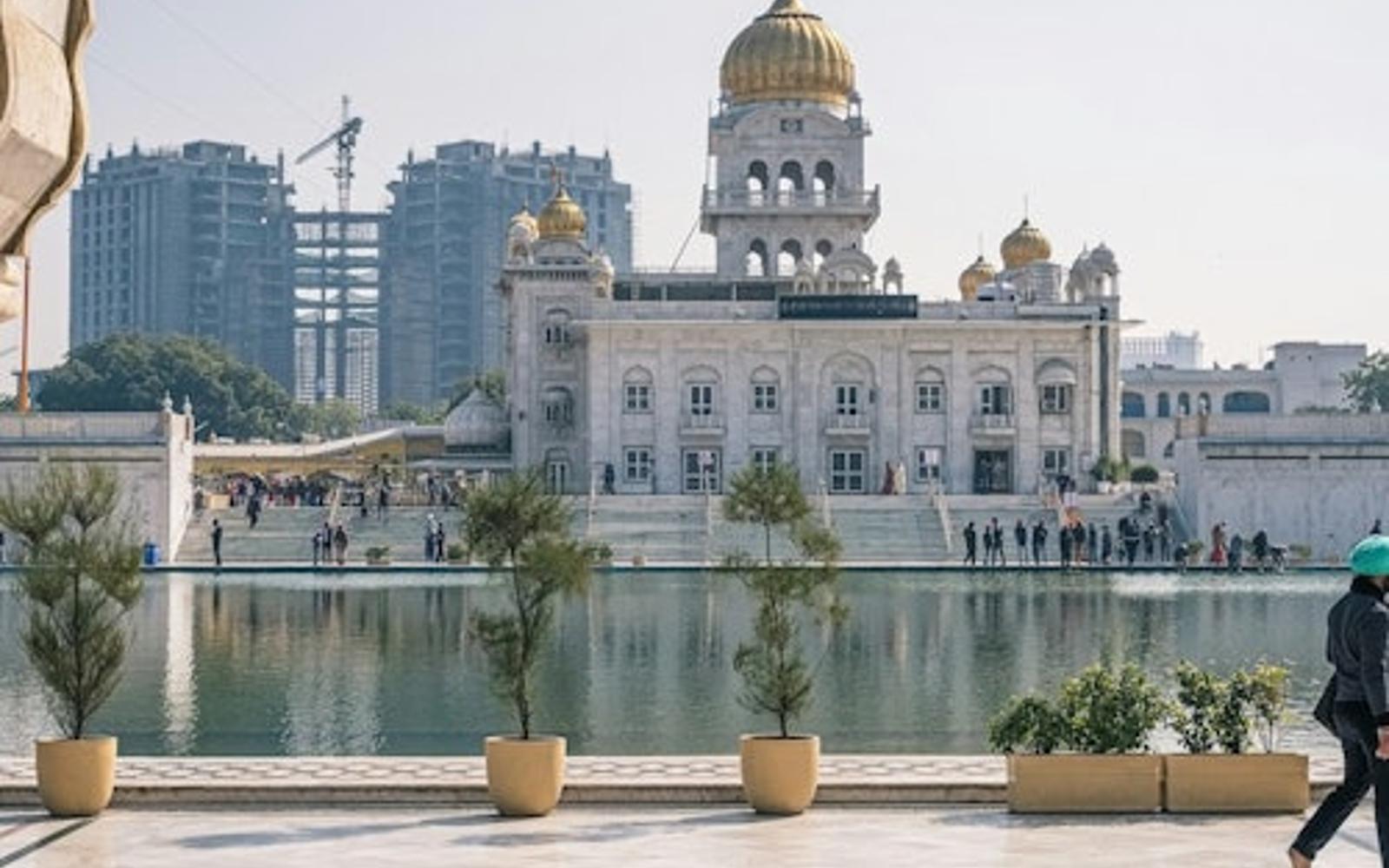 New Delhi: Guided City Tour + Roundtrip Transfer