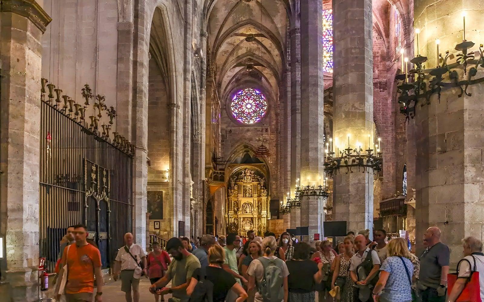 Palma Cathedral & Old Town Guided Tour