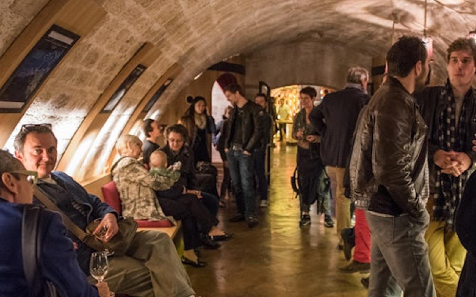 Les Caves du Louvre: French Wine Experience