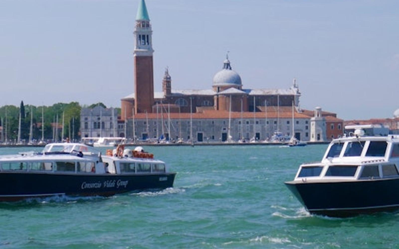 ترانسفر با قایق از پیاتساله روما به سن‌مارکو همراه با راهنما tickets at Venice Boat Transfers, ونیز