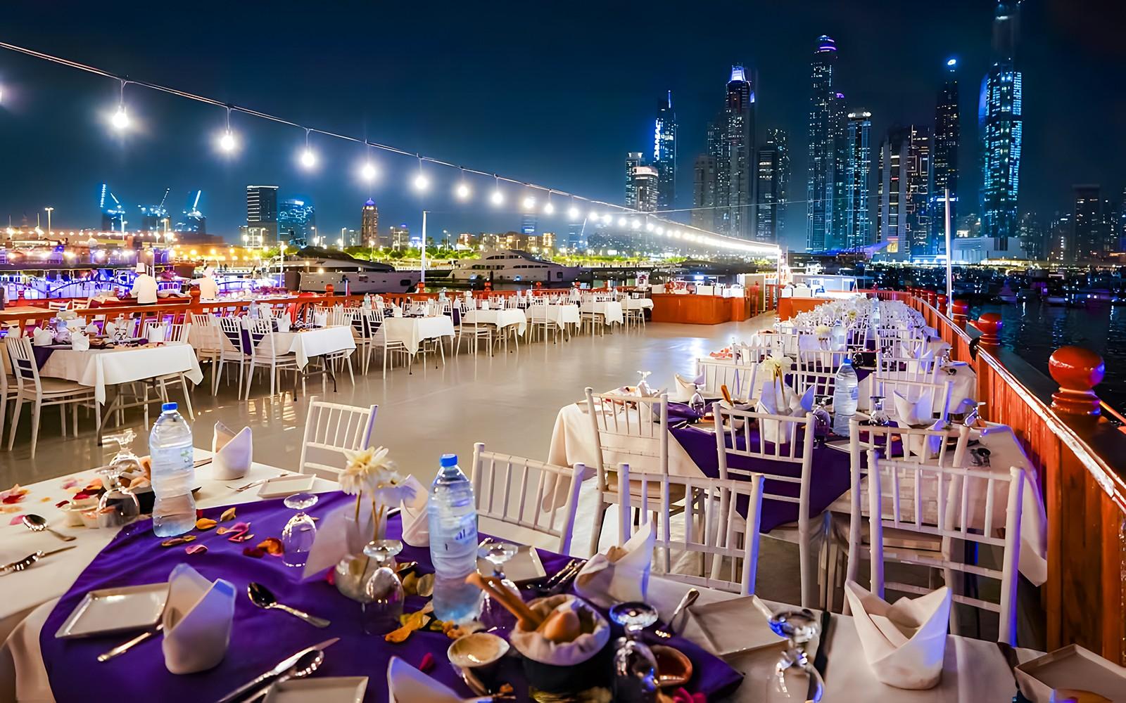 From Dubai Marina: 2-Hour Luxury Dhow Dinner Cruise with 5-Star Dinner, Entertainment & Unlimited Drinks tickets, Dubai