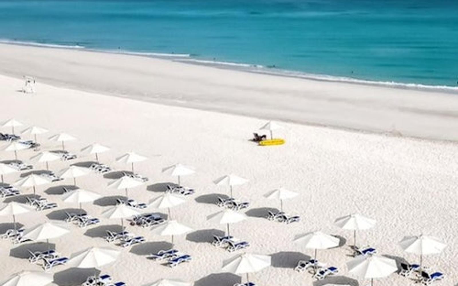Saadiyat Mamsha Beach: Day Pass