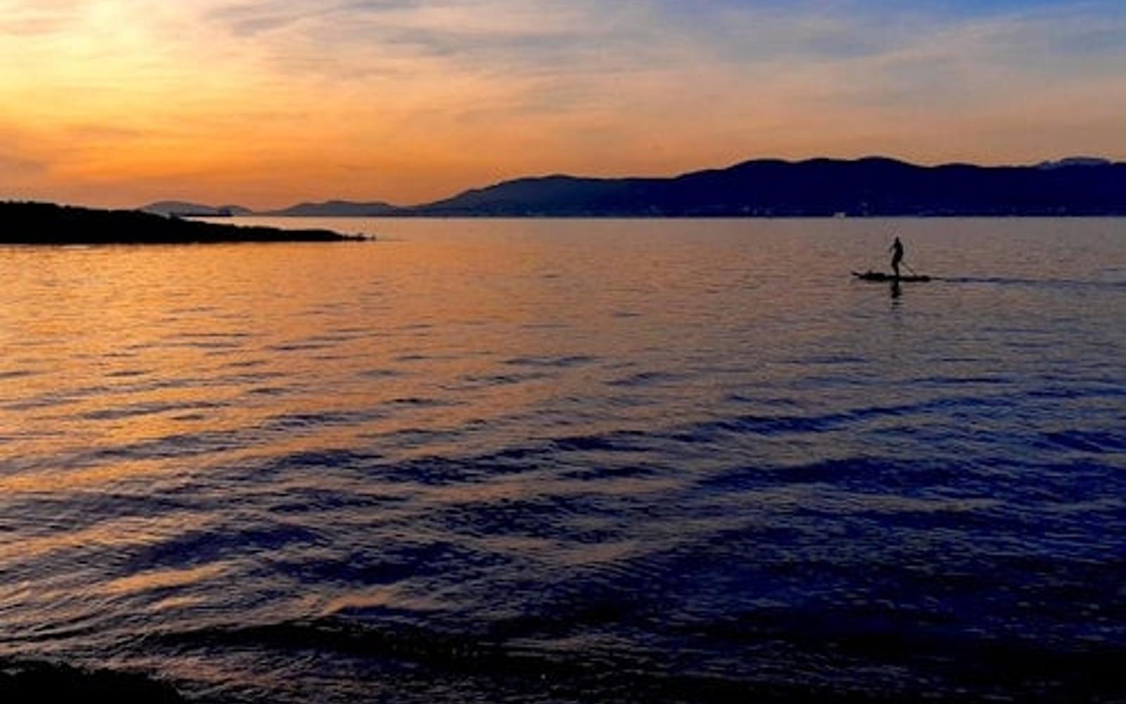 مالورکا: تور غروب خورشید با کایاک یا پدال بورد ایستاده tickets at Kayak Rentals Mallorca, Can Pastilla