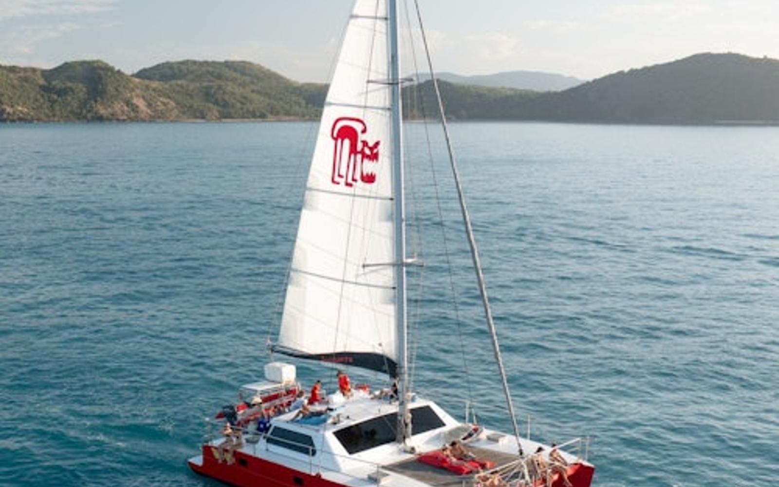 جزایر ویتساندی: تور یک روزه قایقرانی از ایرلی بیچ tickets, Airlie Beach