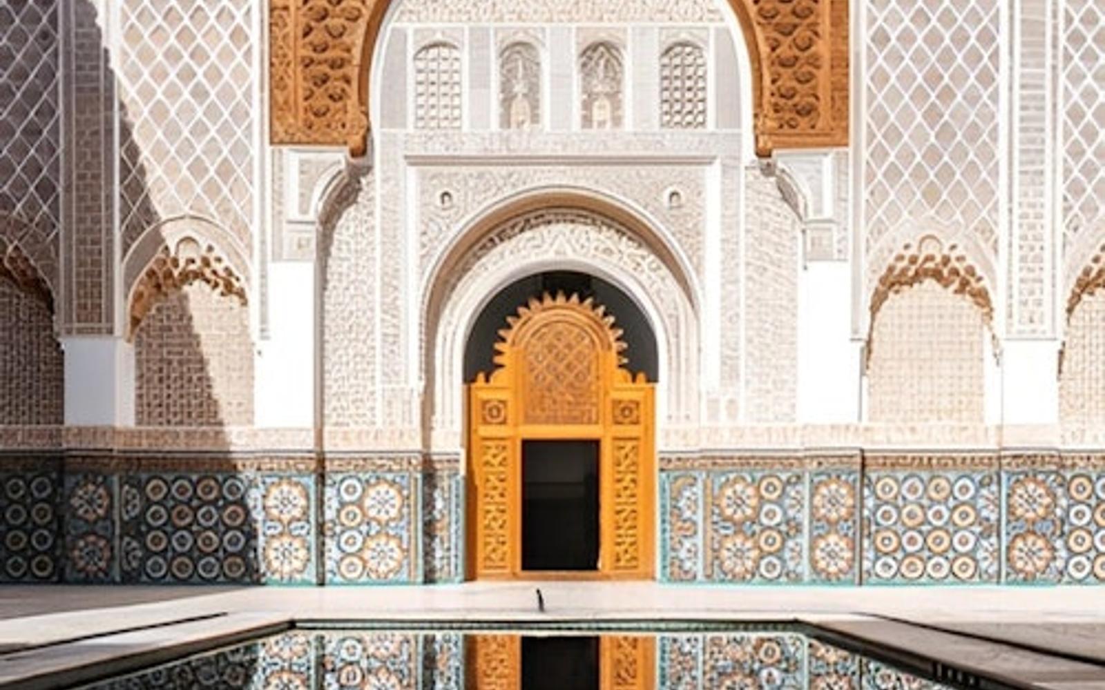 مدرسه بن یوسف و باغ مخفی: تور راهنما tickets at Marrakesh City Tours, مراکش