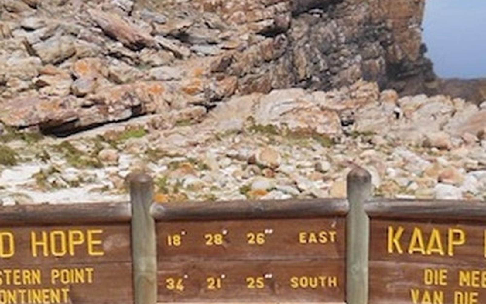 Cape Point & Table Mountain: Small-Group Guided Tour + Transfers