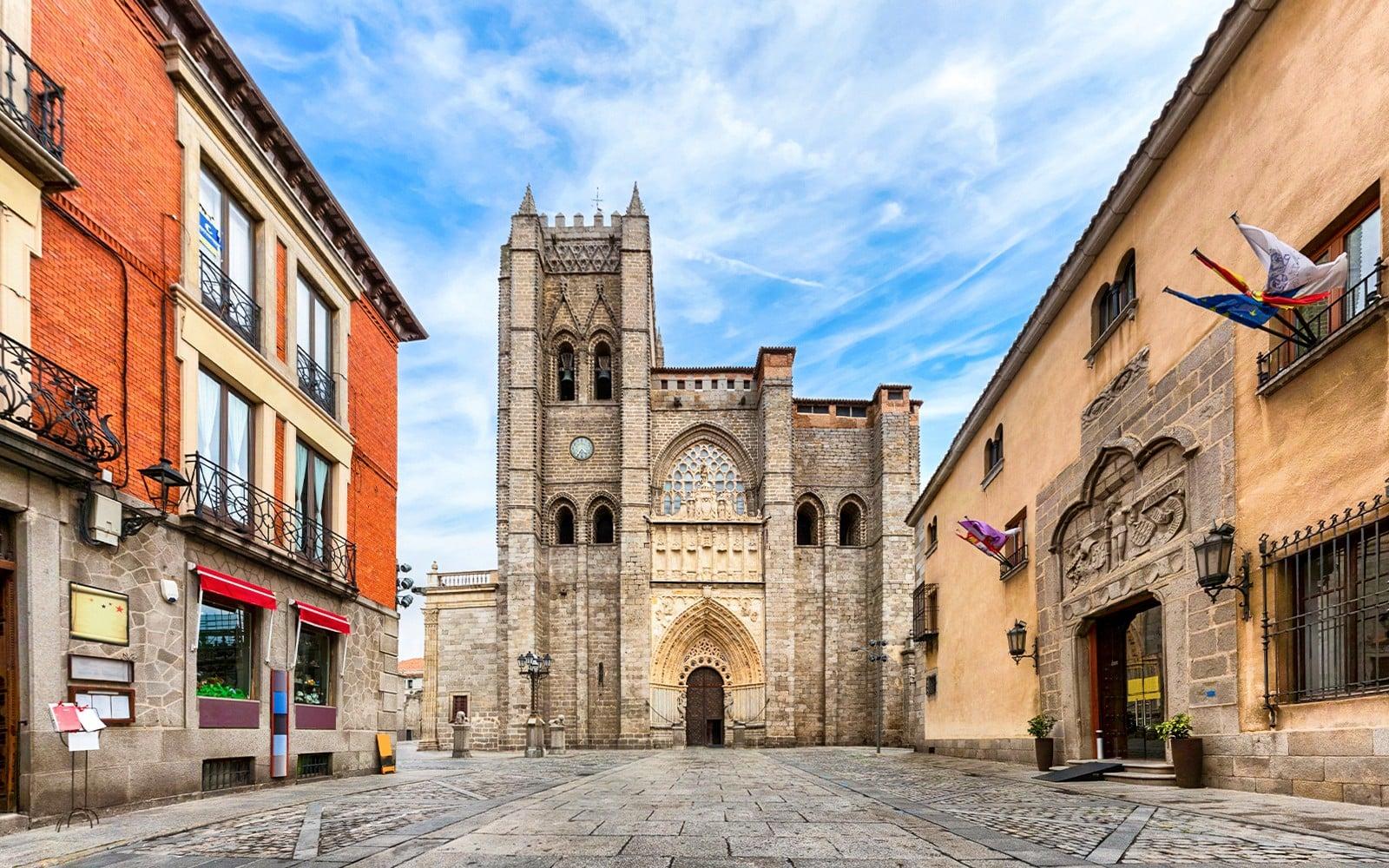 From Madrid: Segovia & Ávila‎ Full-Day Trip tickets, Madrid