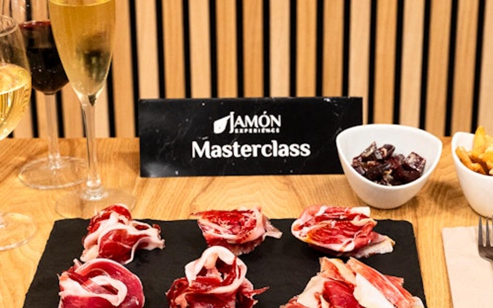 Barcelona: Guided Ultimate Ham & Wine Tasting Experience