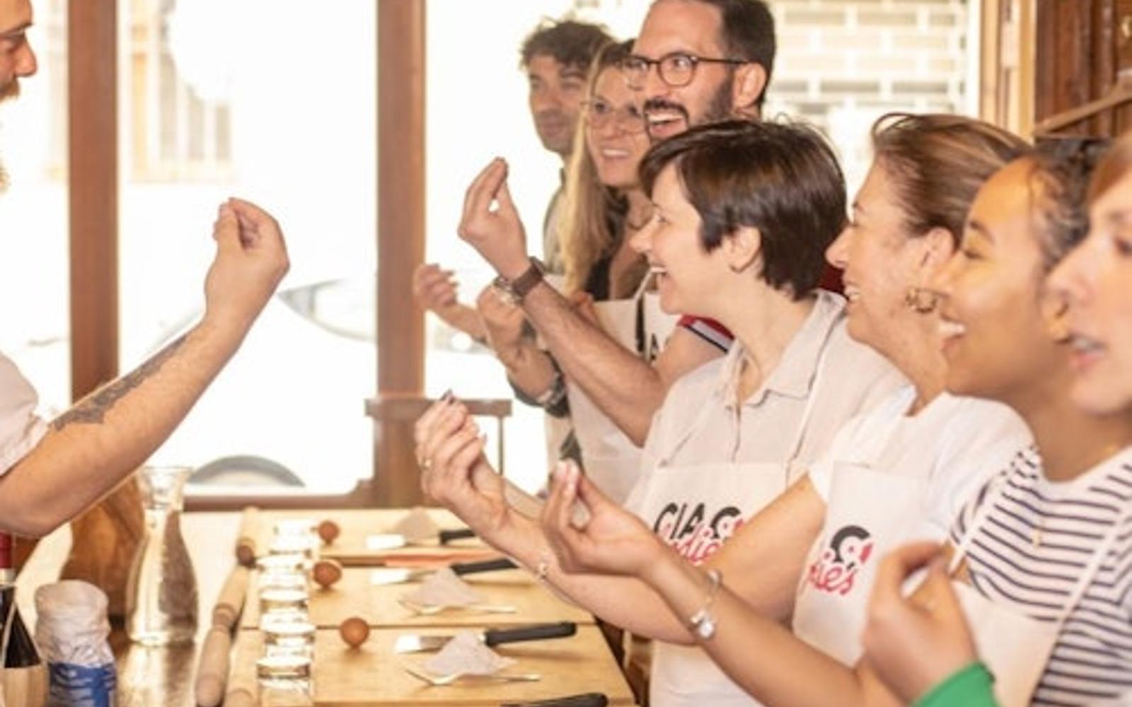 Florence: Tagliatelle, Ravioli & Tiramisu Cooking Class + Unlimited Wine