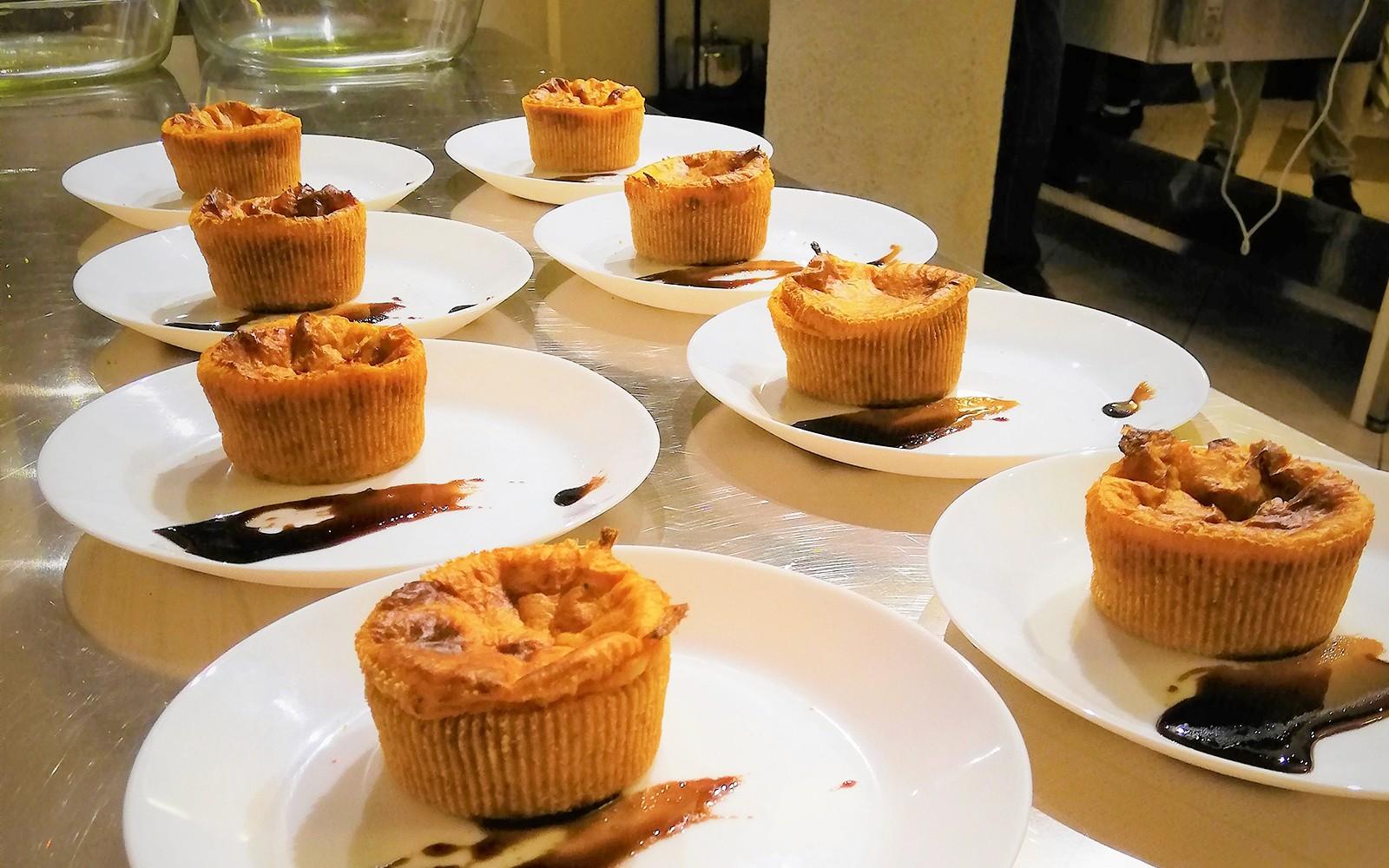 Small Group Cooking Class with Dinner in the Heart of Florence