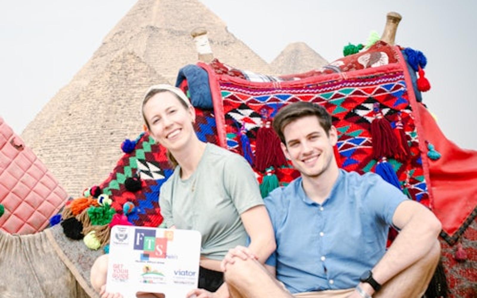 Giza Pyramids & Sphinx: Guided Tour + Transfers + Lunch + Camel Ride