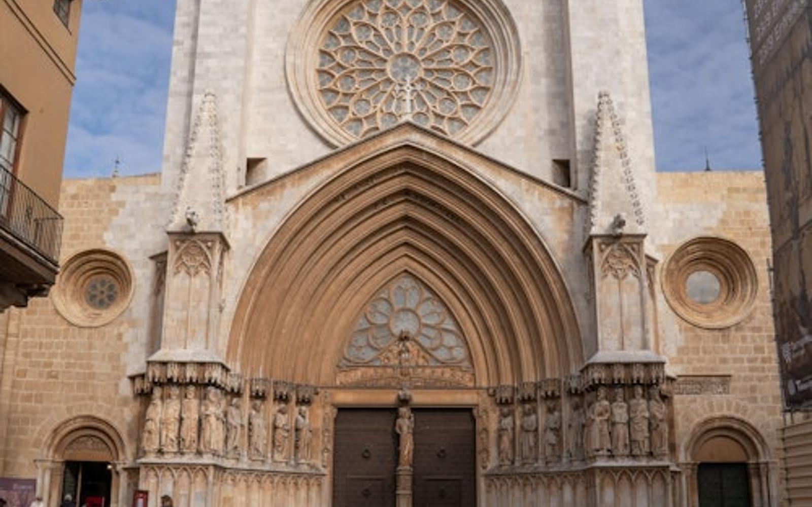 Tarragona Cathedral: Entry + Audio Guide App