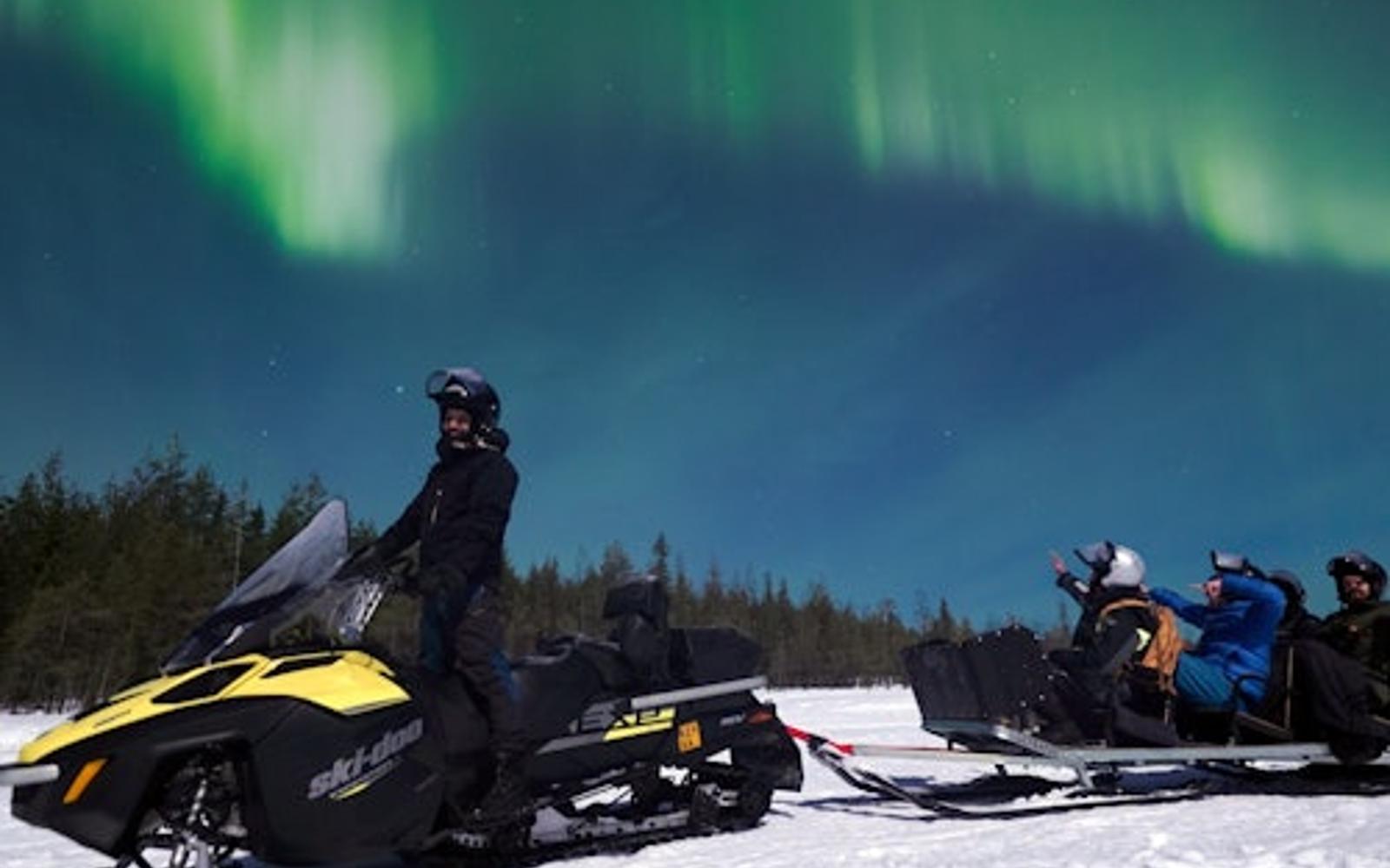 سوارکاری با سورتمه در نورهای شمالی tickets, Rovaniemi