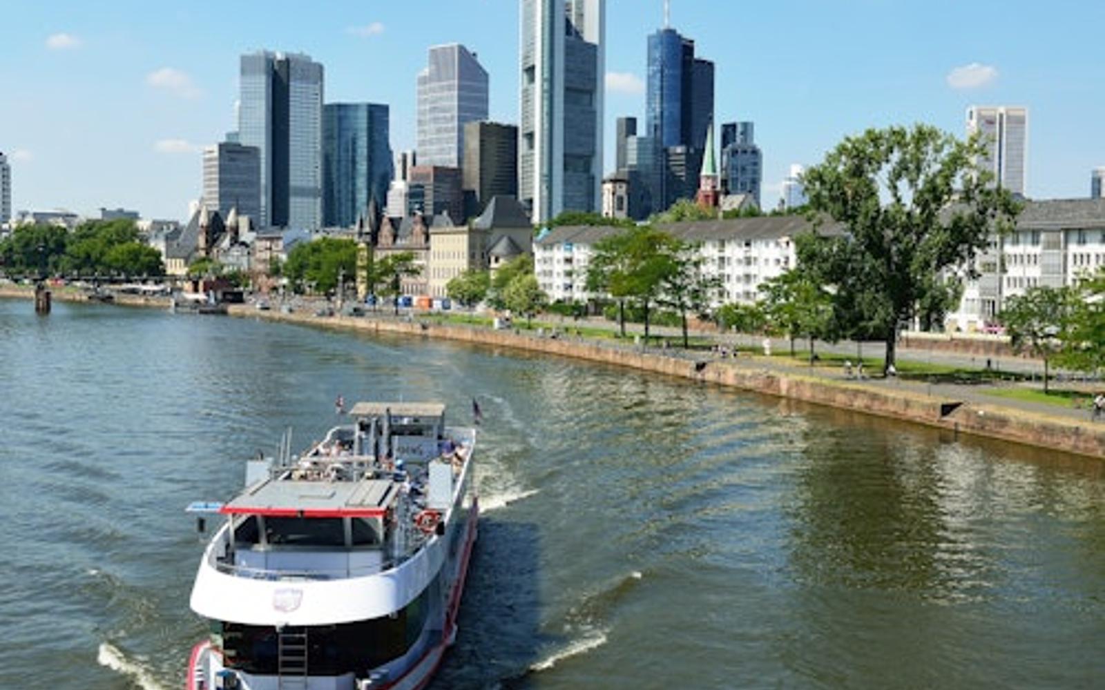 فرانکفورت: گشت و گذار پانورامای شهری tickets at Frankfurt Cruises, فرانکفورت