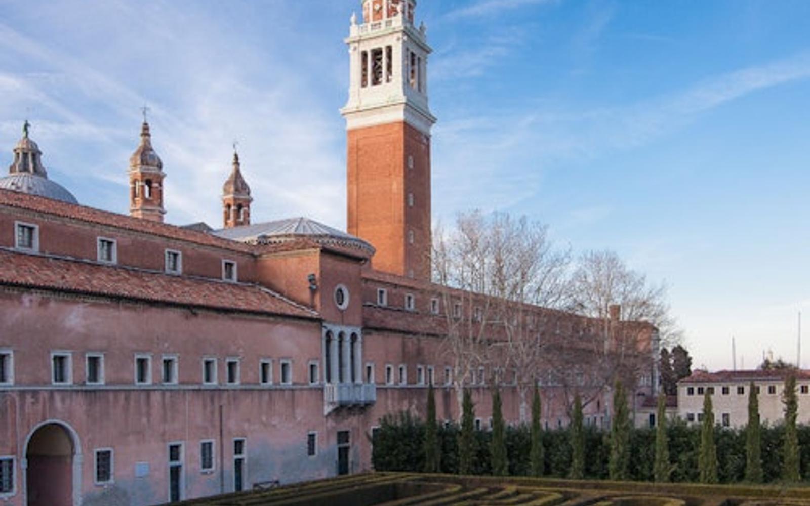 San Giorgio Maggiore Island: Borges Labyrinth