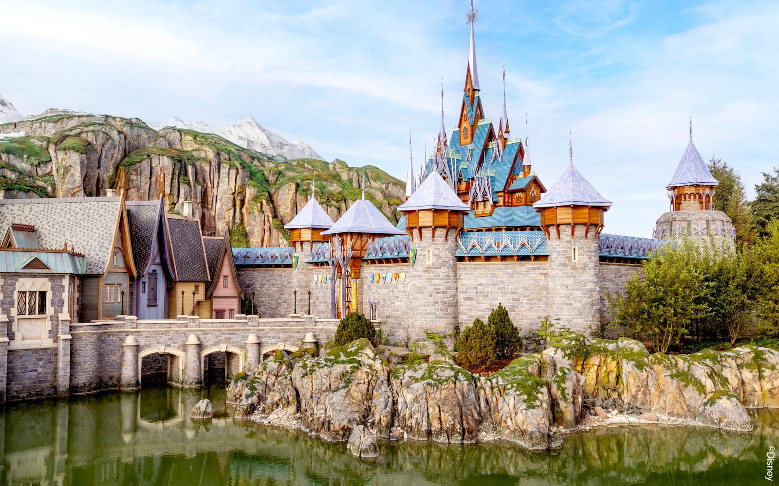1-Day Disney Premier Access Ultimate Ticket to Disneyland® Paris