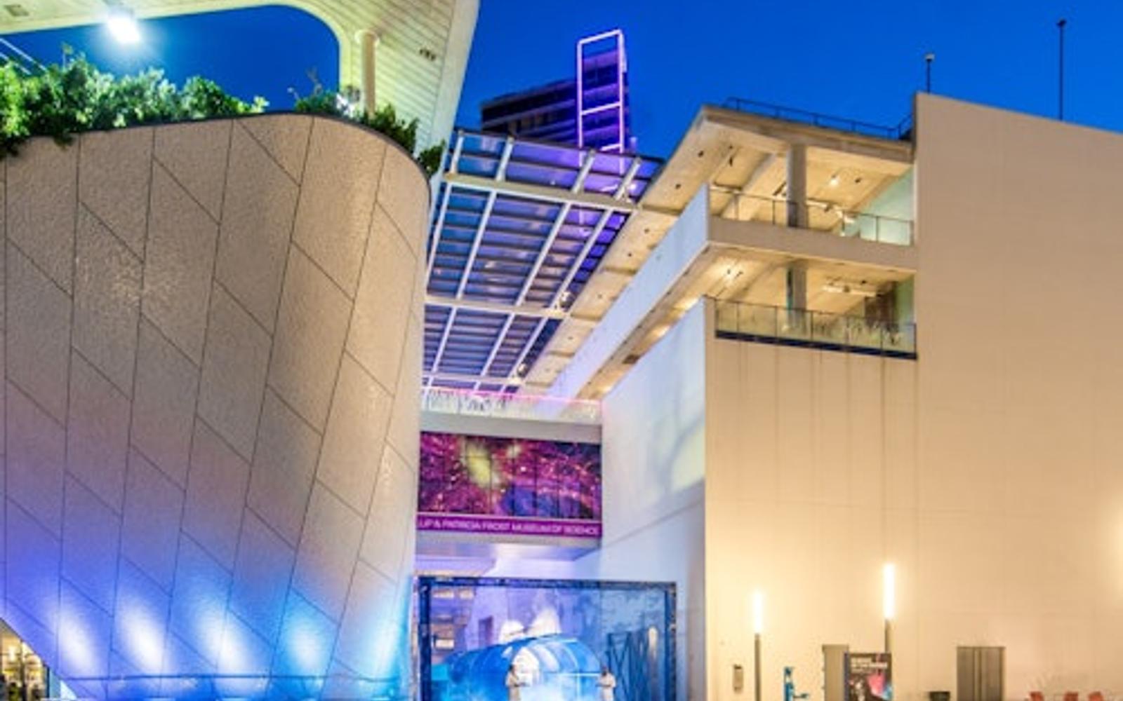 Phillip & Patricia Frost Museum of Science, Aquarium & Planetarium: Entry Ticket