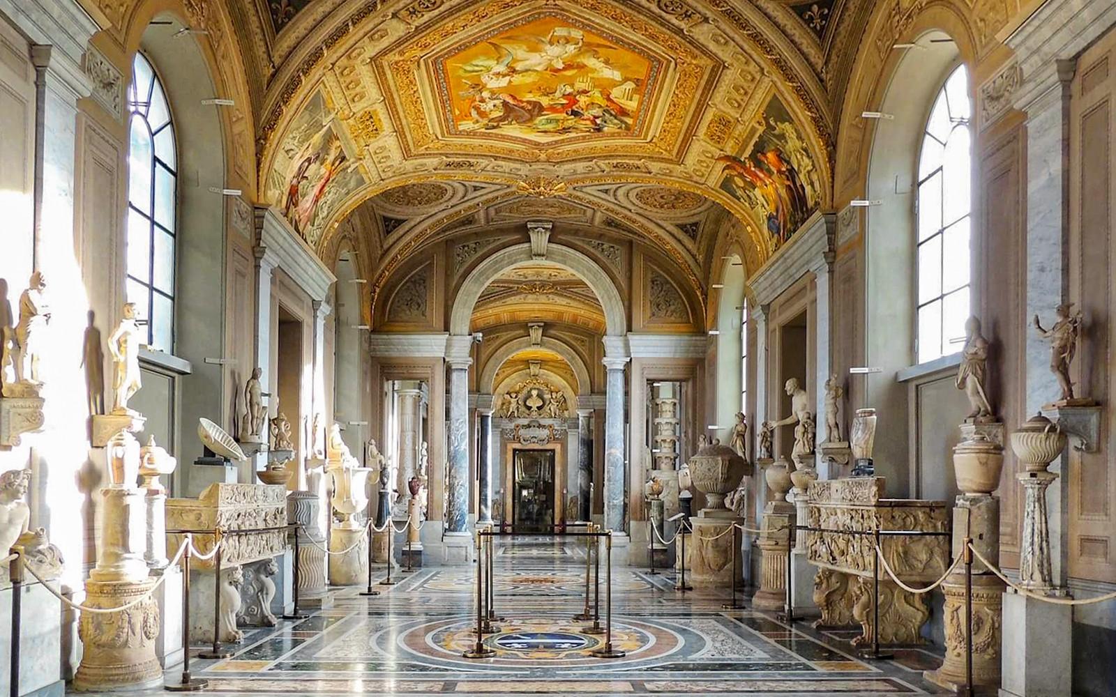 Vatican Museums & Sistine Chapel Guided Tour with St. Peter's Basilica tickets, Rome
