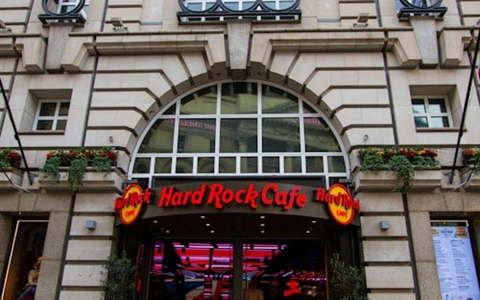 Hard Rock Cafe Amsterdam: Entrada sense cues