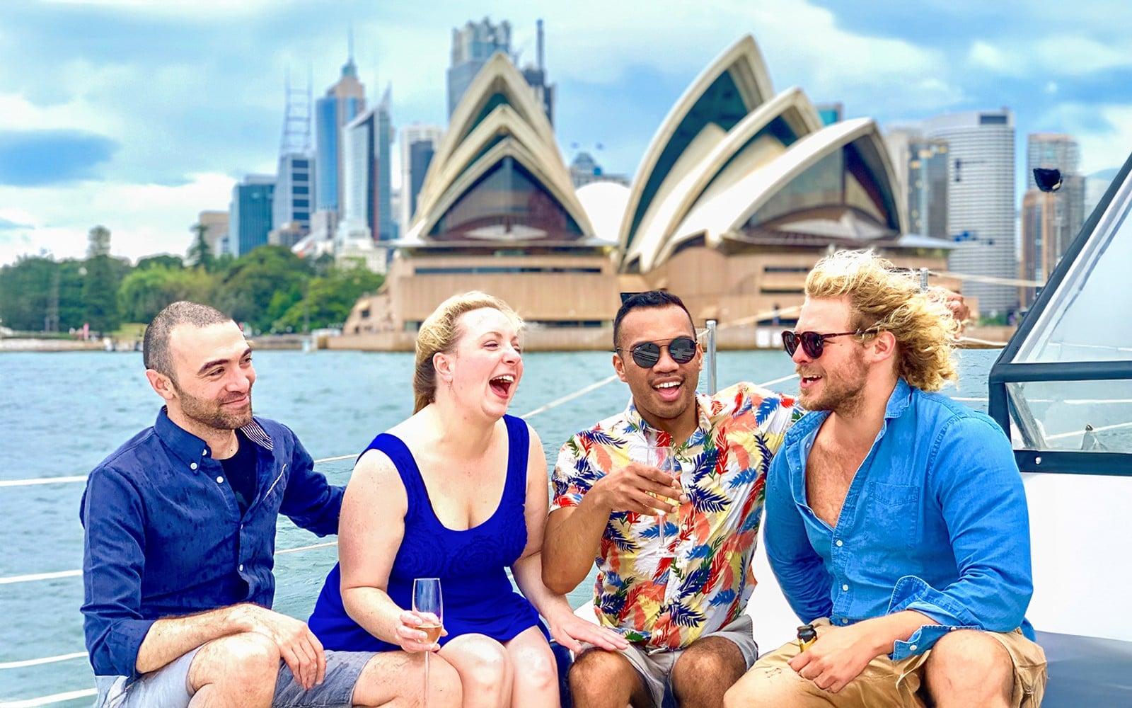 Sydney Harbour Höhepunkte Katamaran-Kreuzfahrt mit australischen Häppchen tickets, Sydney
