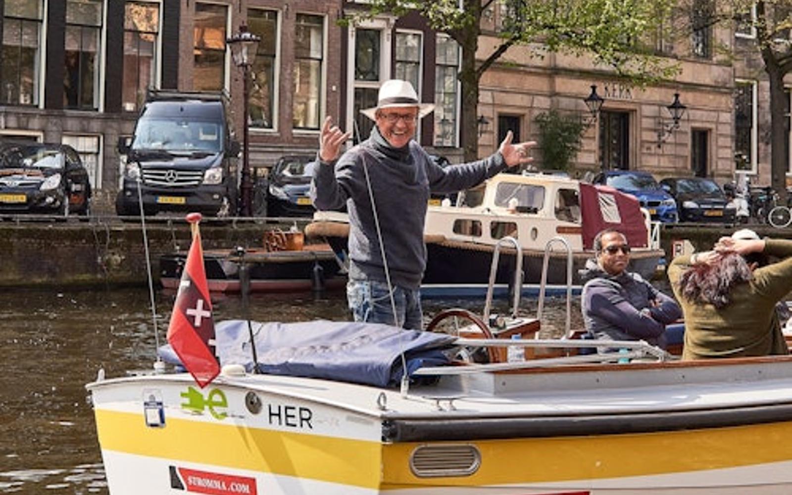 Amsterdam: Open Boat Tour