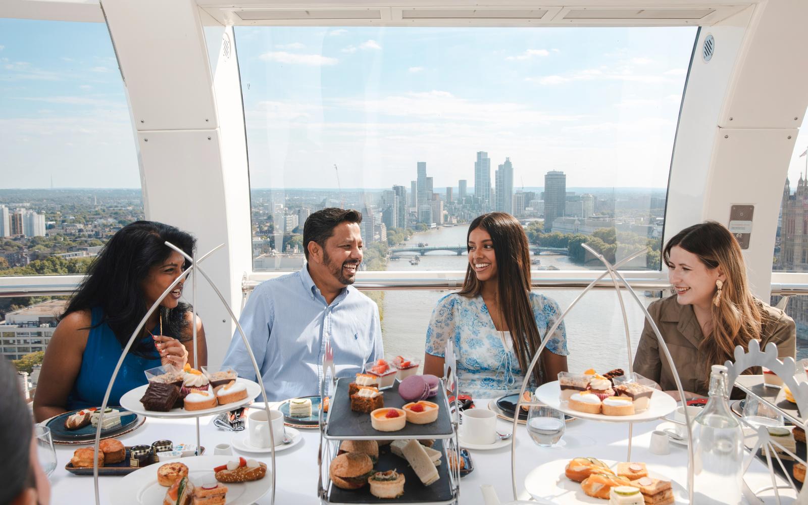 Experiència de berenar a la tarda al London Eye