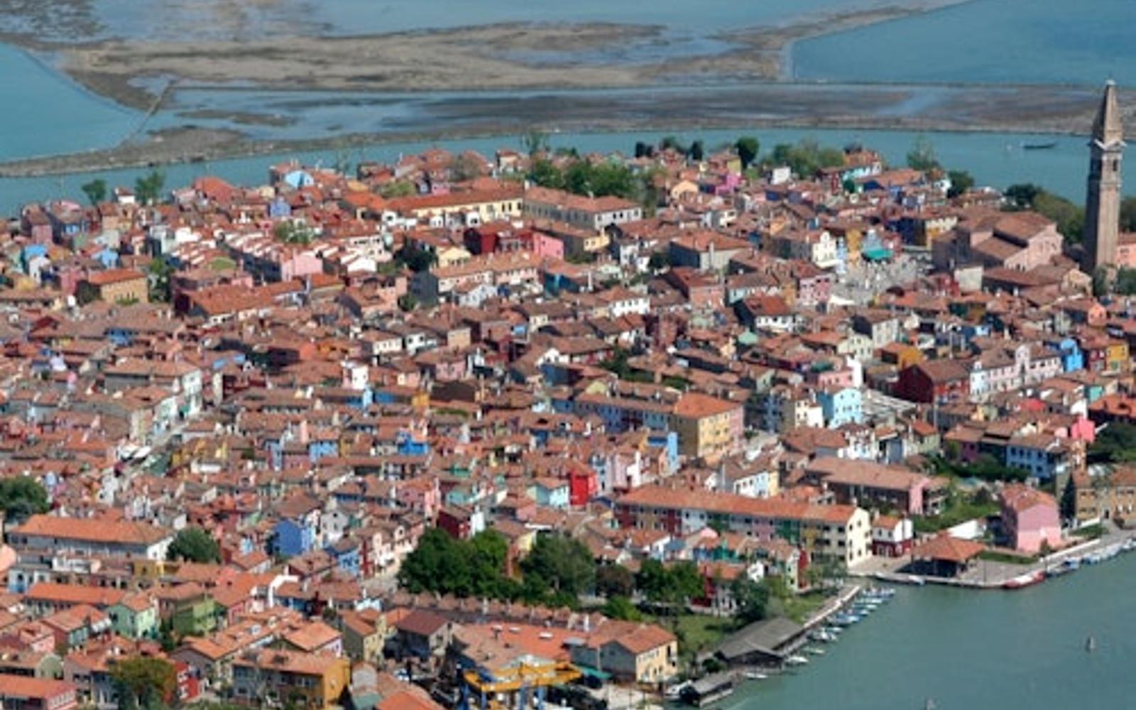 Murano & Burano: Guided Boat Tour from St. Mark's Square + Glassblowing Demo tickets at Murano and Burano Islands Tours, ونیز