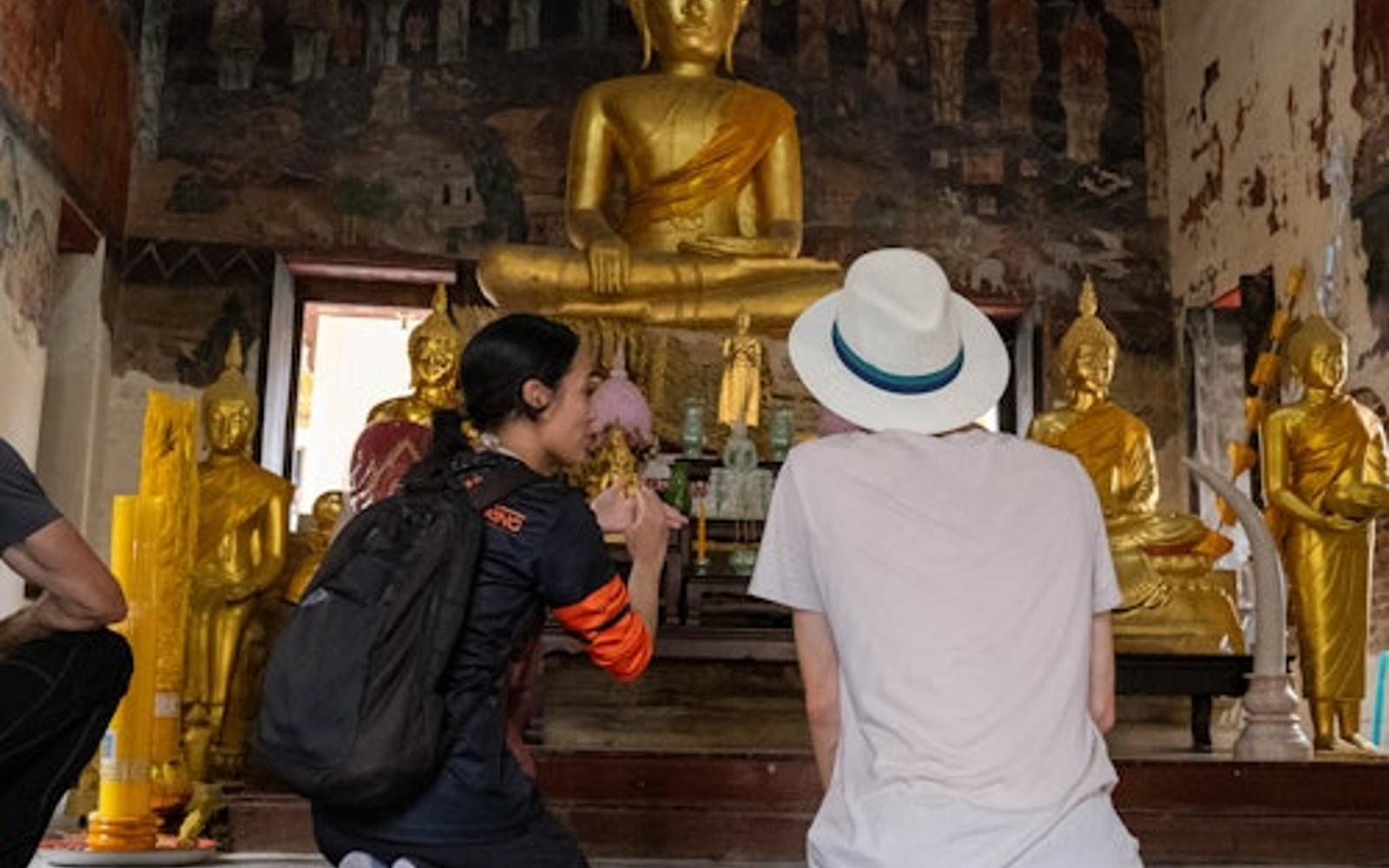 Rickshaw & Hike the Colors of Bangkok
