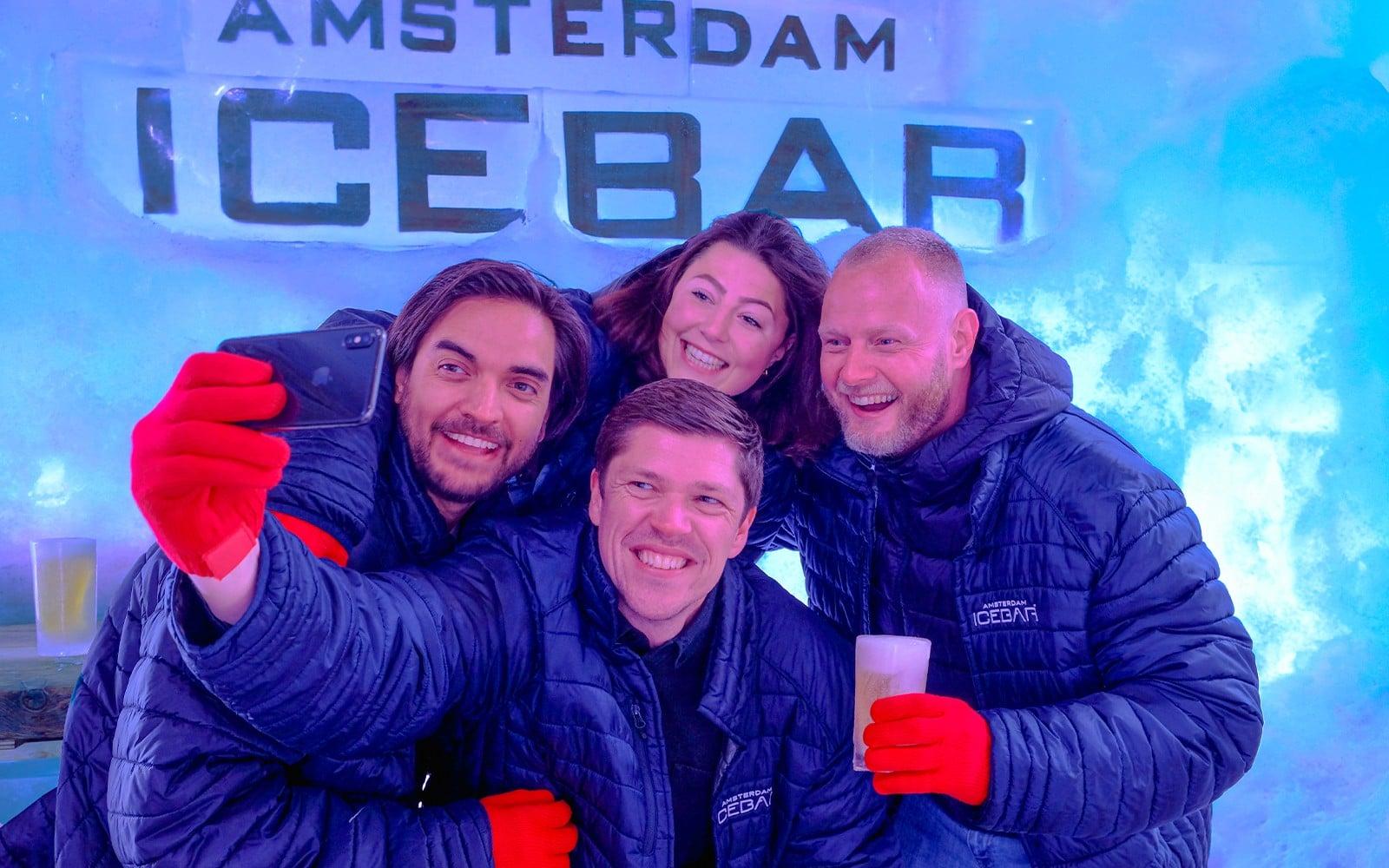 ترکیبی: بلیط ایسبار آمستردام + گردش یک ساعته در قایق کانال tickets, Amsterdam
