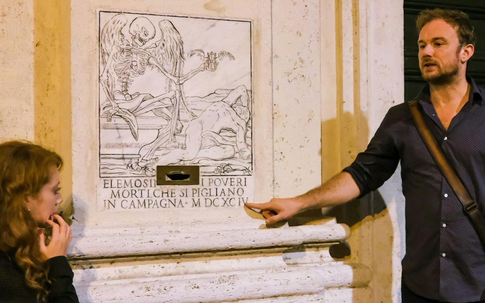 Rome: Ghosts & Legends Guided Walking Tour