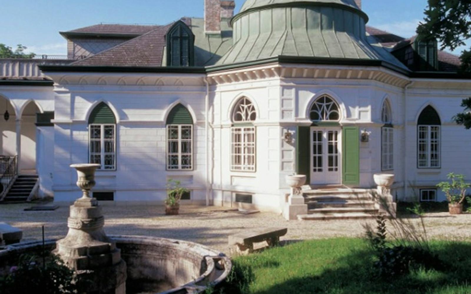 MAK Geymüllerschlössel tickets at Gershwin Theatre, Vienna