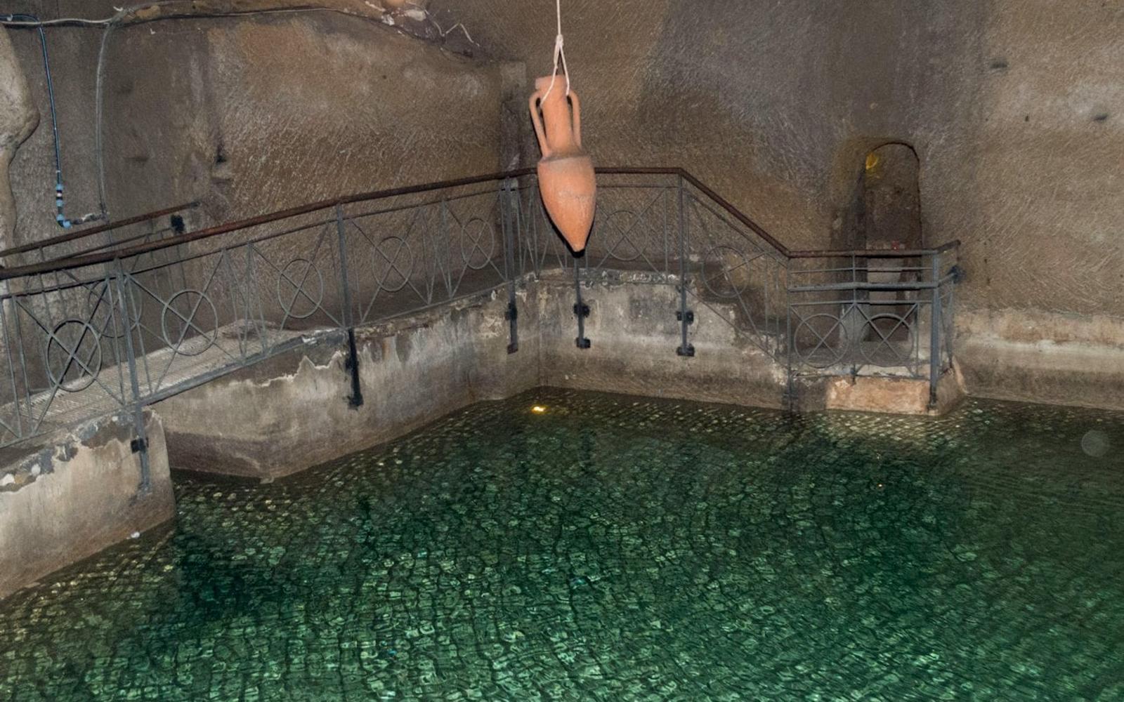 Naples Underground: Skip The Line Ticket + Guided Tour