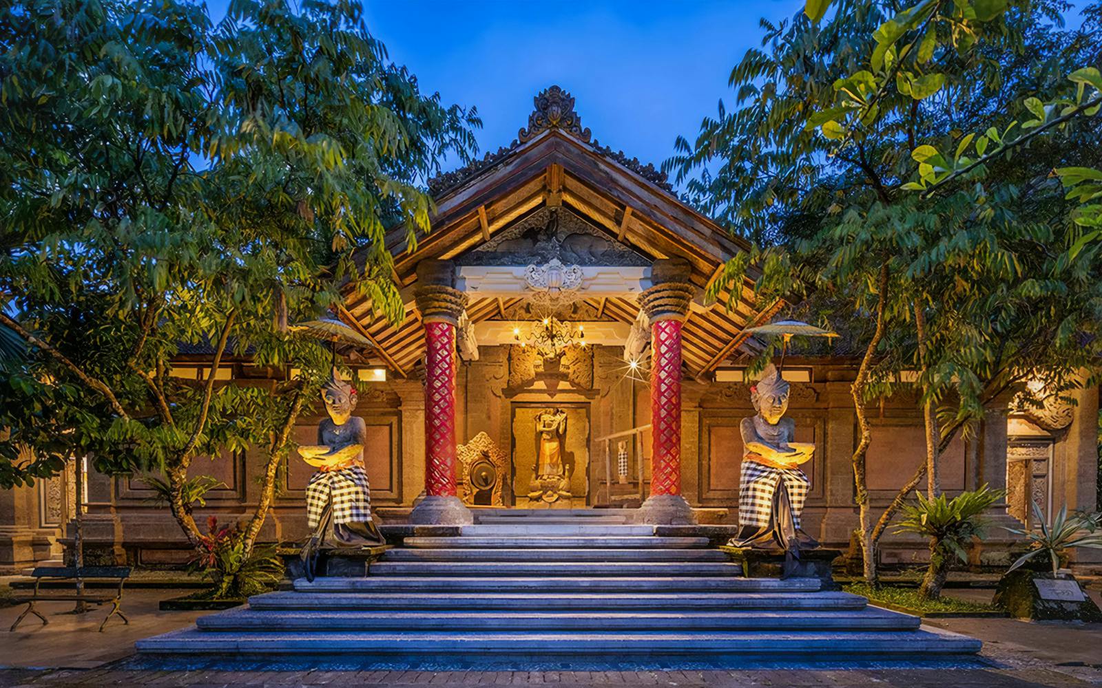 Regular Performance at Arma Museum & Resort