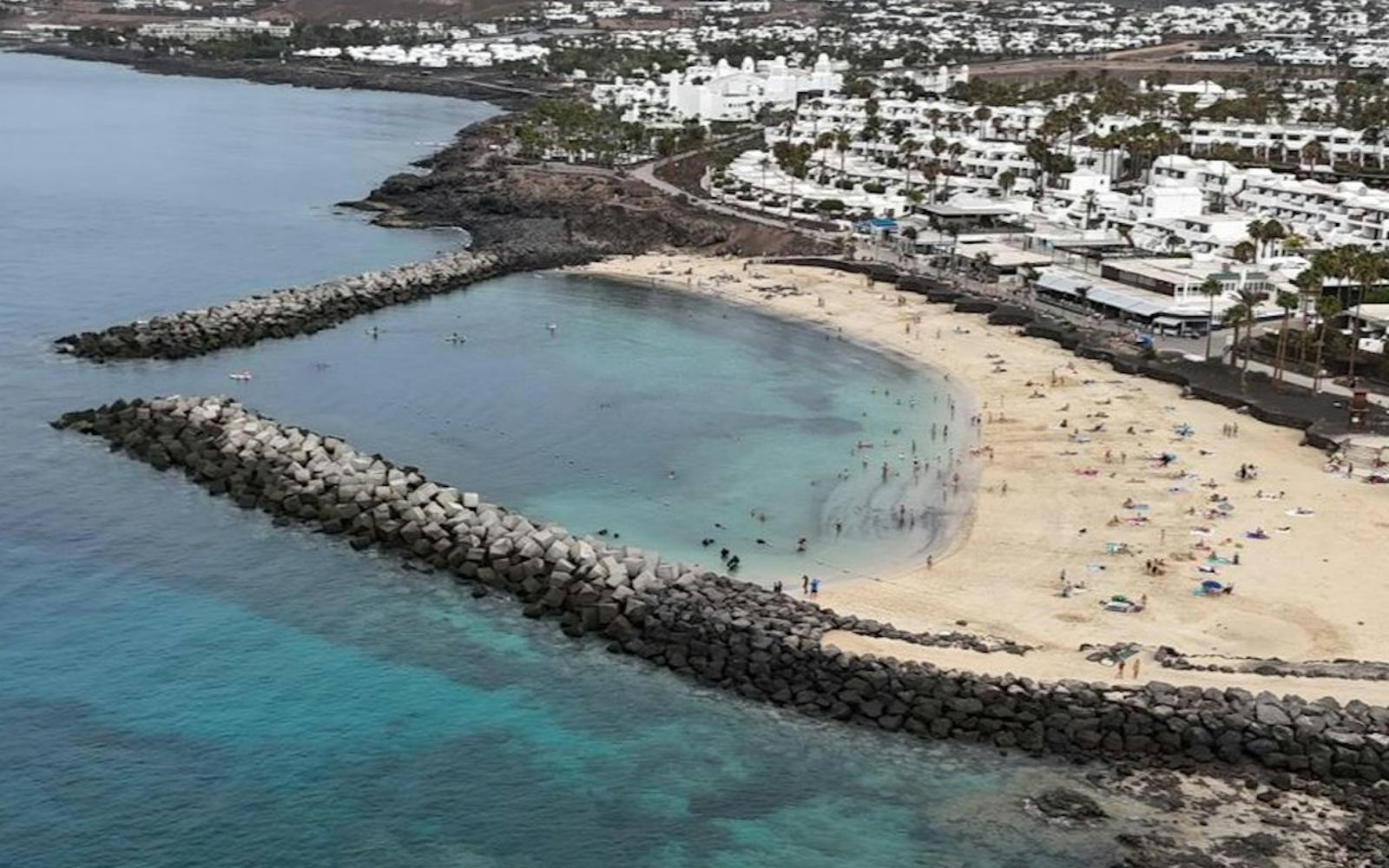 Lanzarote: Stand-up Paddleboarding Class + Transfer