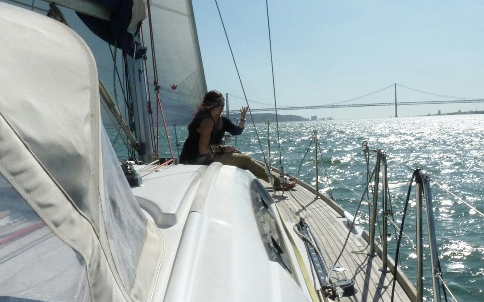 Lisbon: 2-Hour Afternoon Sailing Tour from Belém