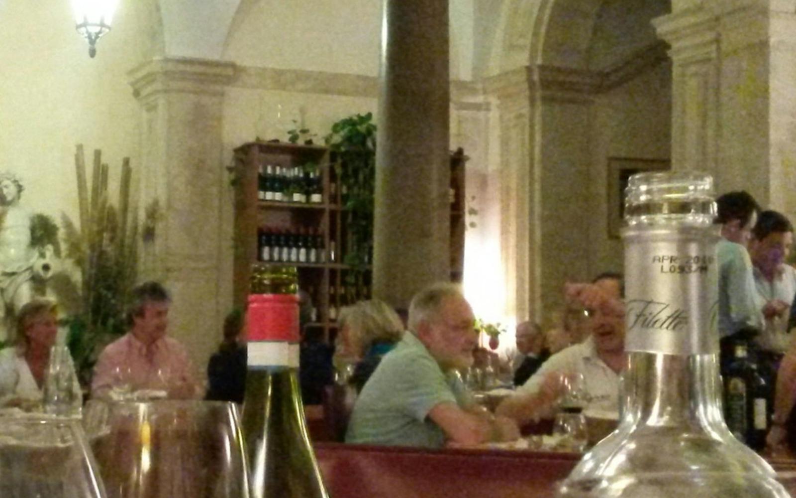 Rome: Luxury Gourmet Dinner with Wine Pairing tickets at Rome Food Tours, رم