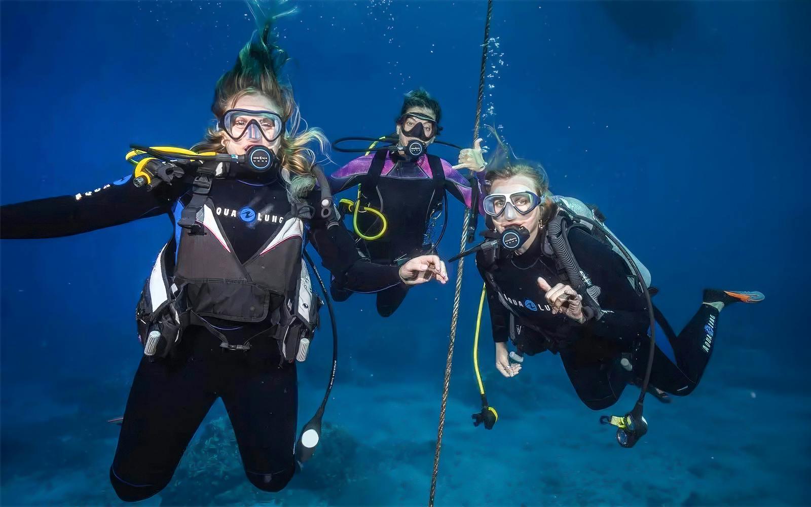 Maui Scuba Diving Lessons for Beginners