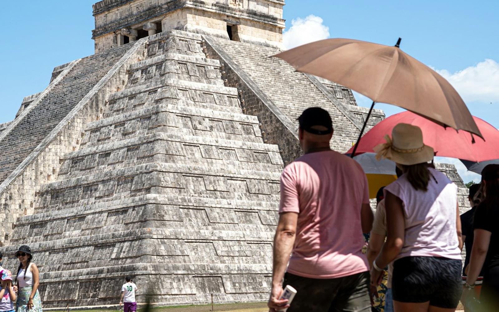 Chichen Itza, Cenote & Valladolid: Guided Tour, Entry, Lunch + Transfer