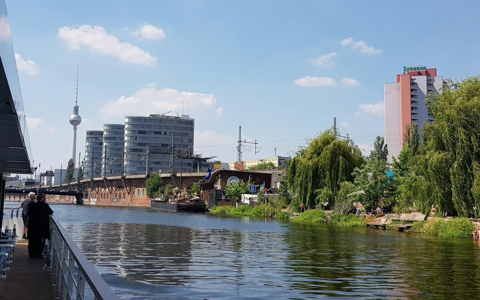 Berlin: 1-Hr Historical Sighseeing Cruise from Friedrichstraße tickets at Berlin Sightseeing Cruises, Berlin