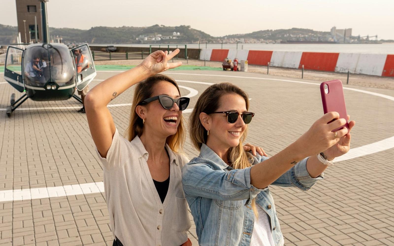 Lisbon: Guided Old Town Walking, Helicopter Flight & Boat Trip