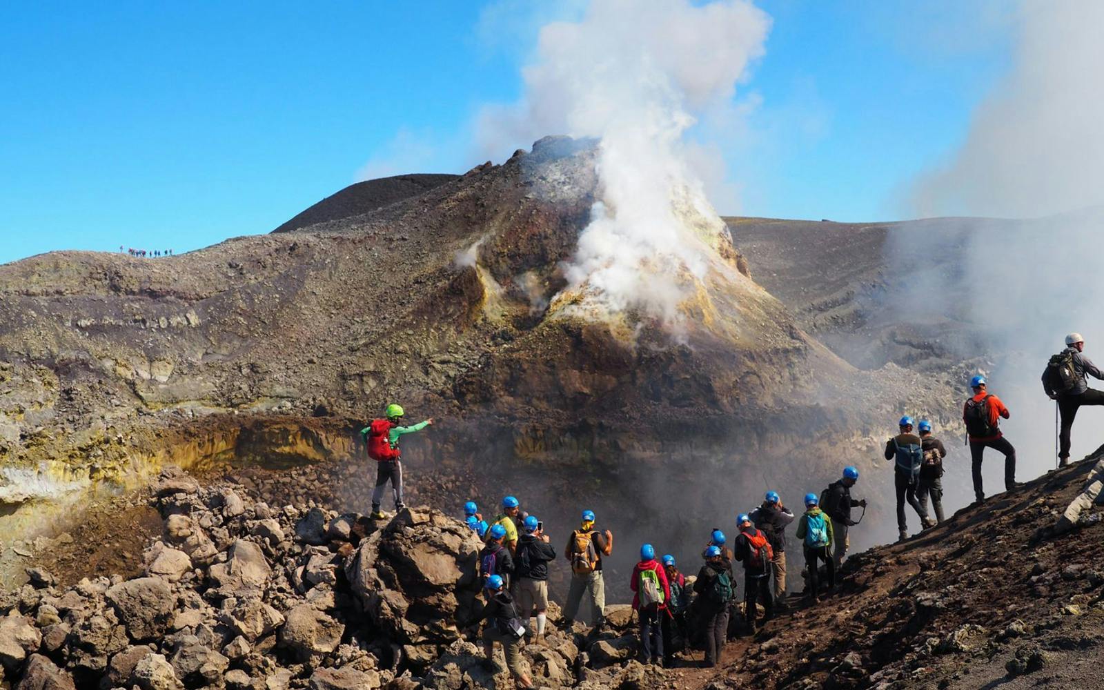 Mount Etna Guided Tour by 4x4 with Wine Tasting