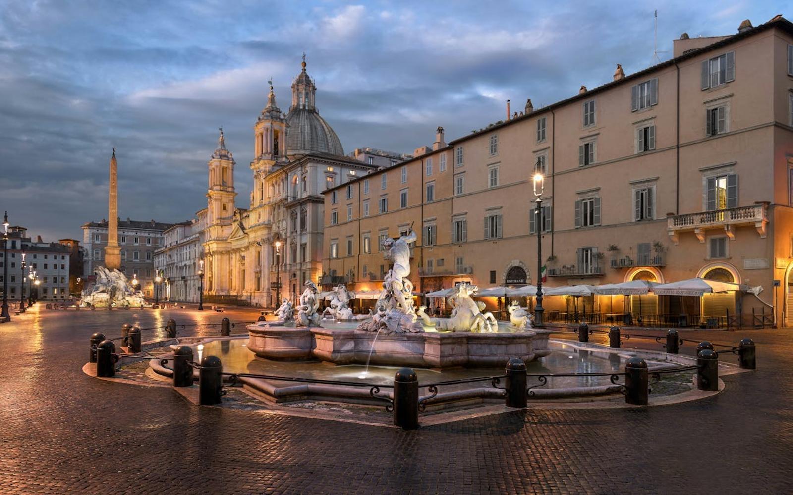 Rome Sunrise & Breakfast by Golf Cart
