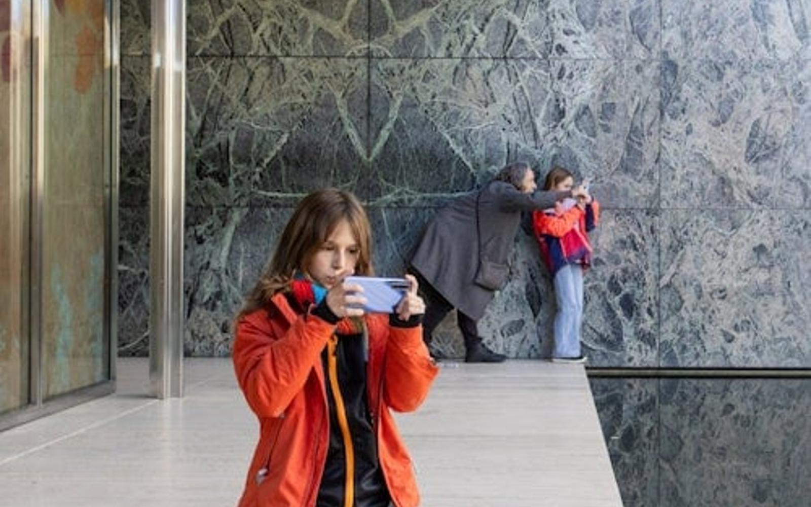 Mies van der Rohe Pavilion: Entry + Look, Frame, Click! Family Workshop tickets at Mies van der Rohe Pavilion, Barcelona