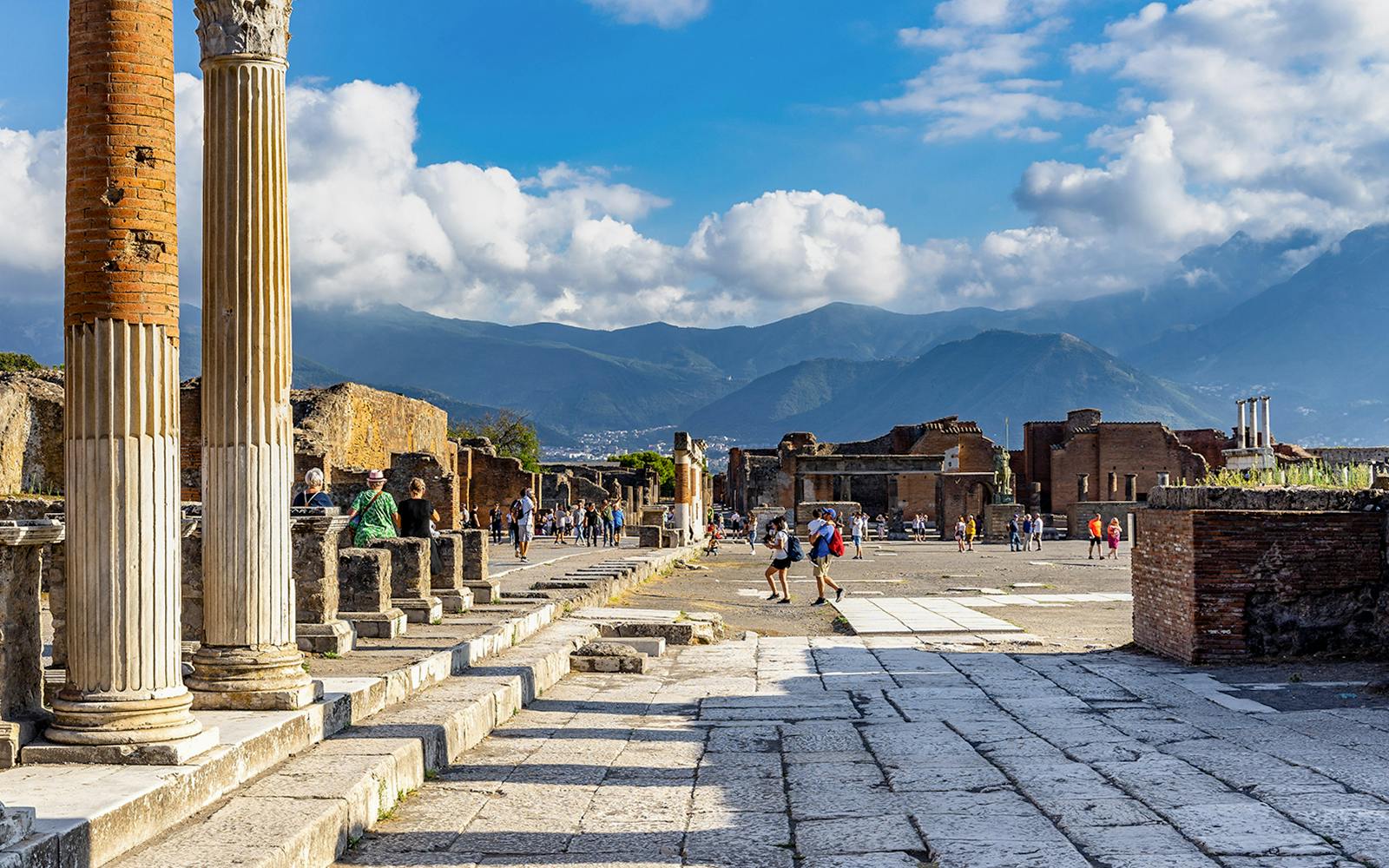 From Naples: Train to Pompeii & Guided Walking Tour