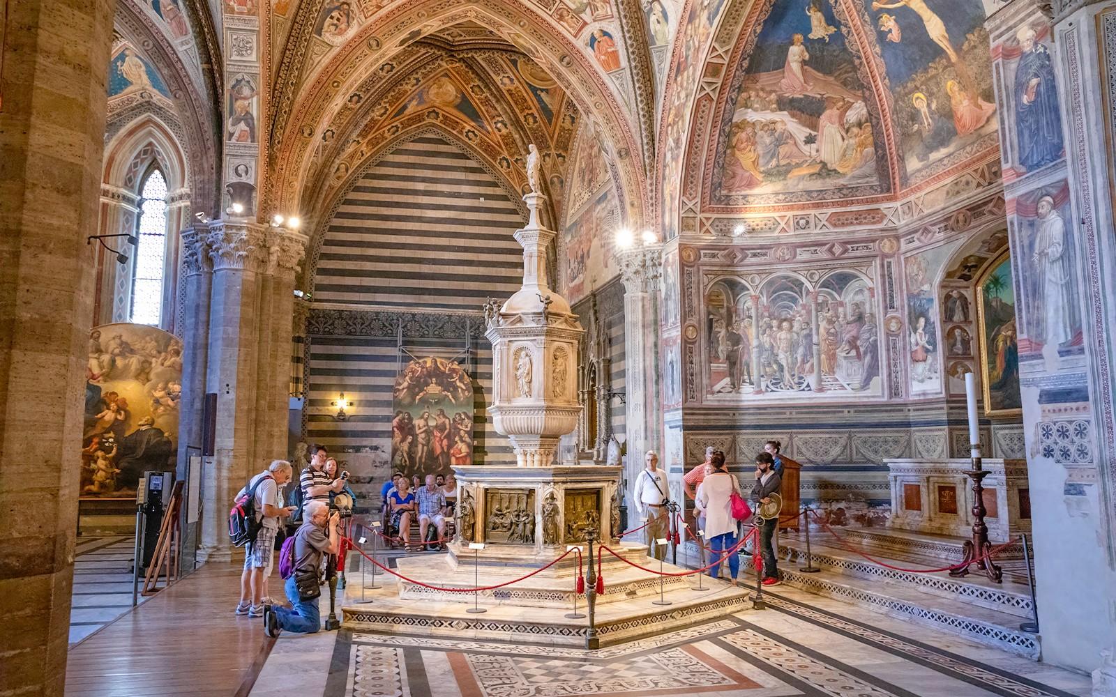 Siena Cathedral & Piccolomini Library Tickets with Audio Guide