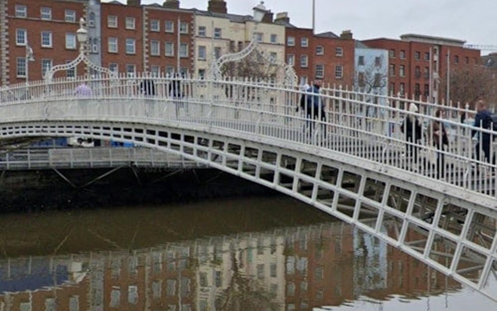 Romantic Dublin City Exploration Game