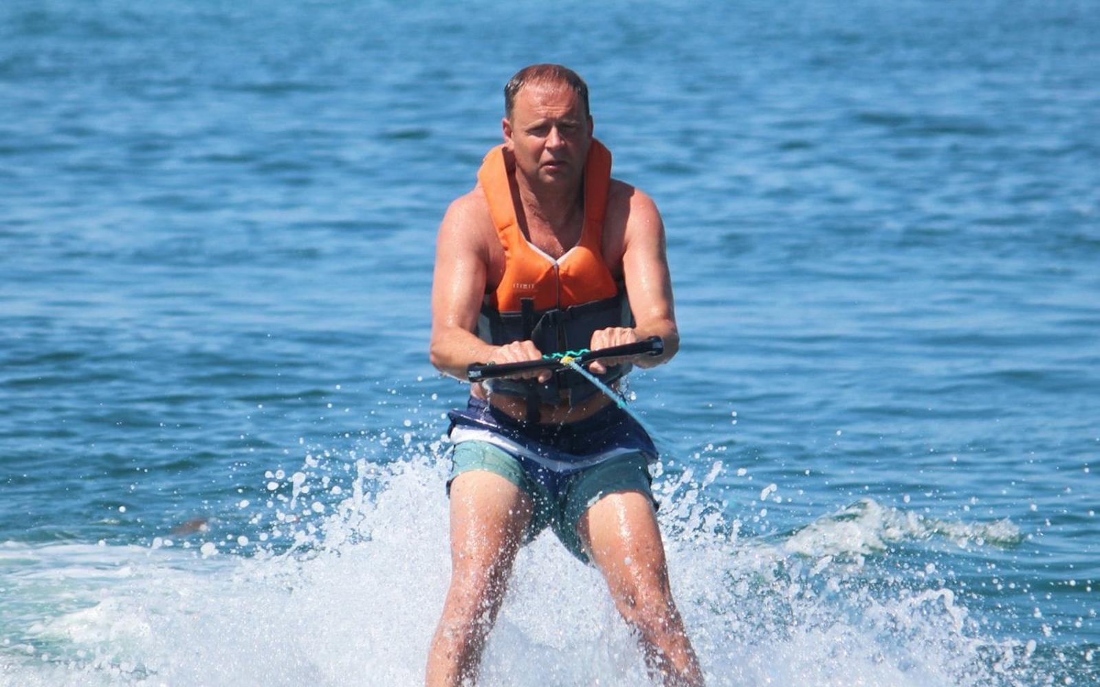 Armação de Pêra: Water Skiing Experience