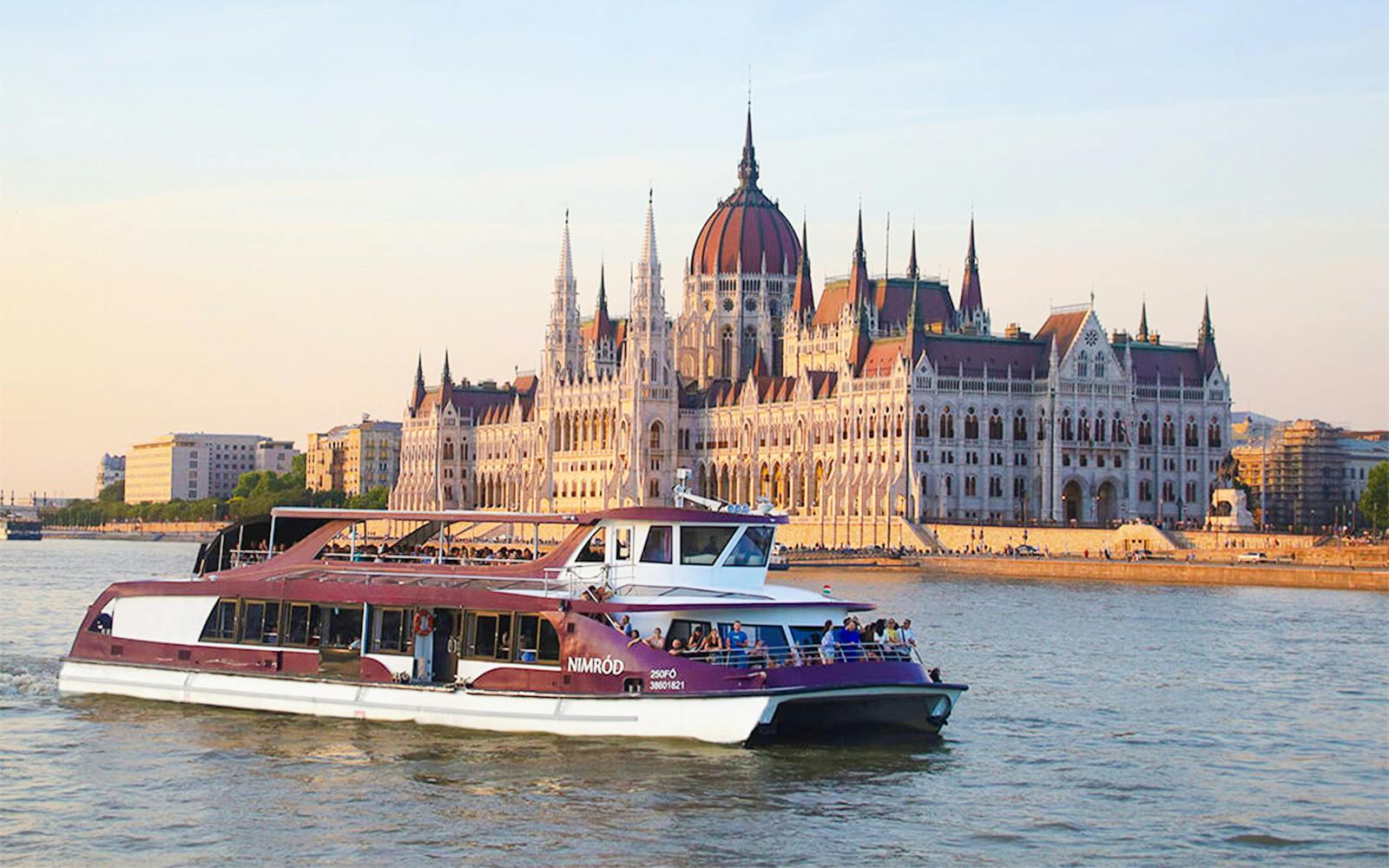 Budapest Danube River Margaret Island Loop with Drinks