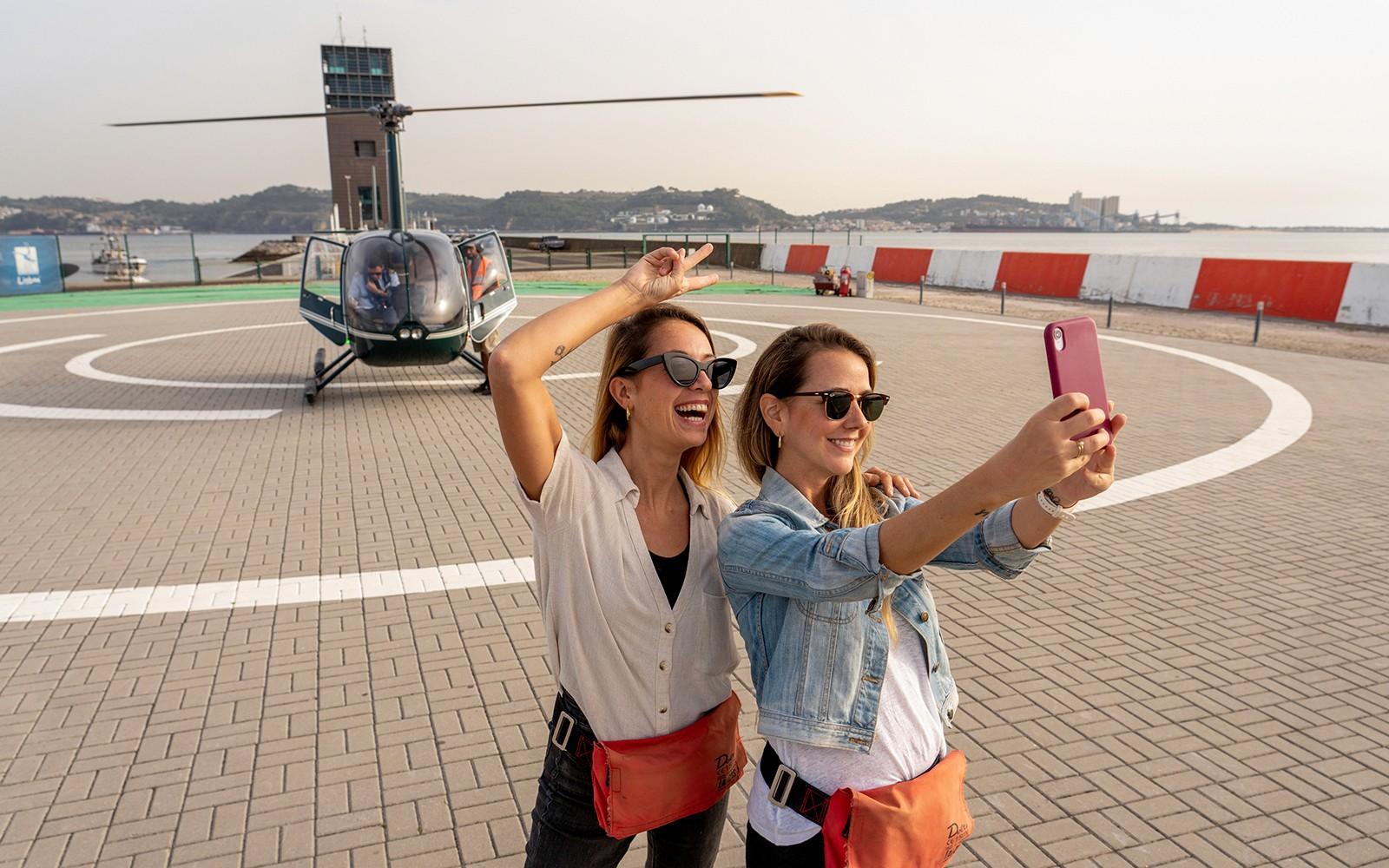 10-Minute Helicopter Flight over Lisbon’s Coastline