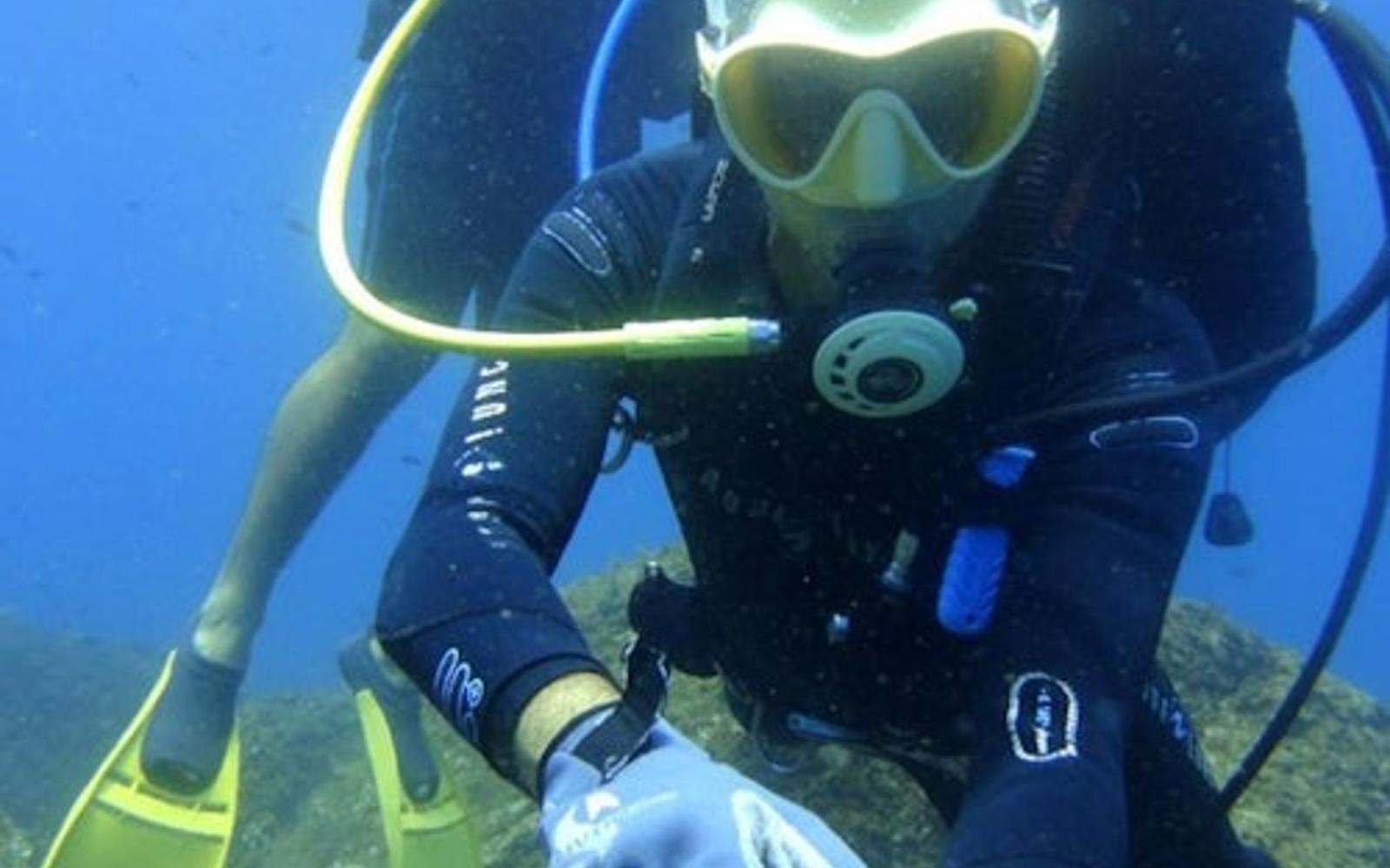 Cyclopean Isles: Scuba Diving Experience